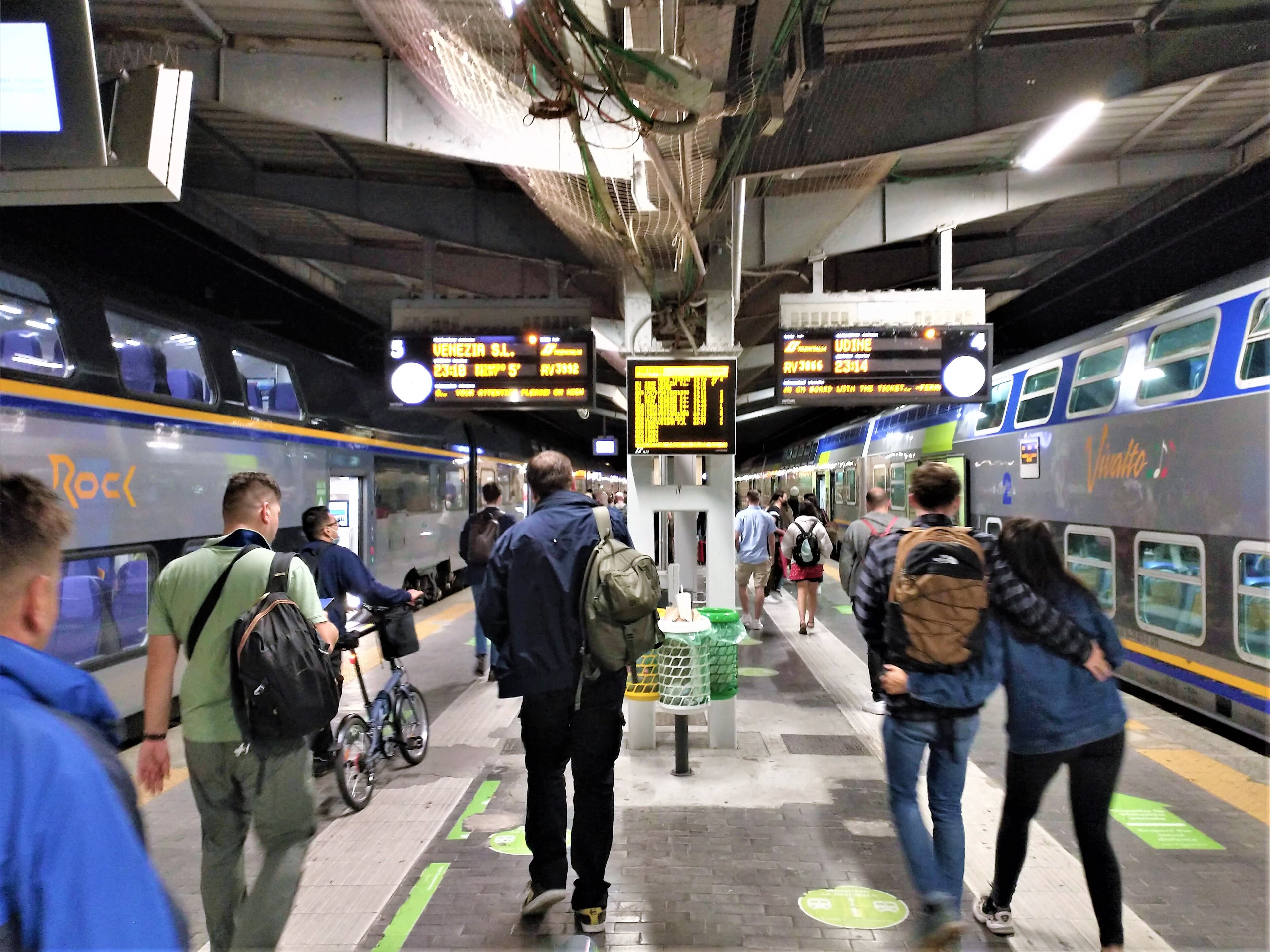 Hall of Venezia Mestre station