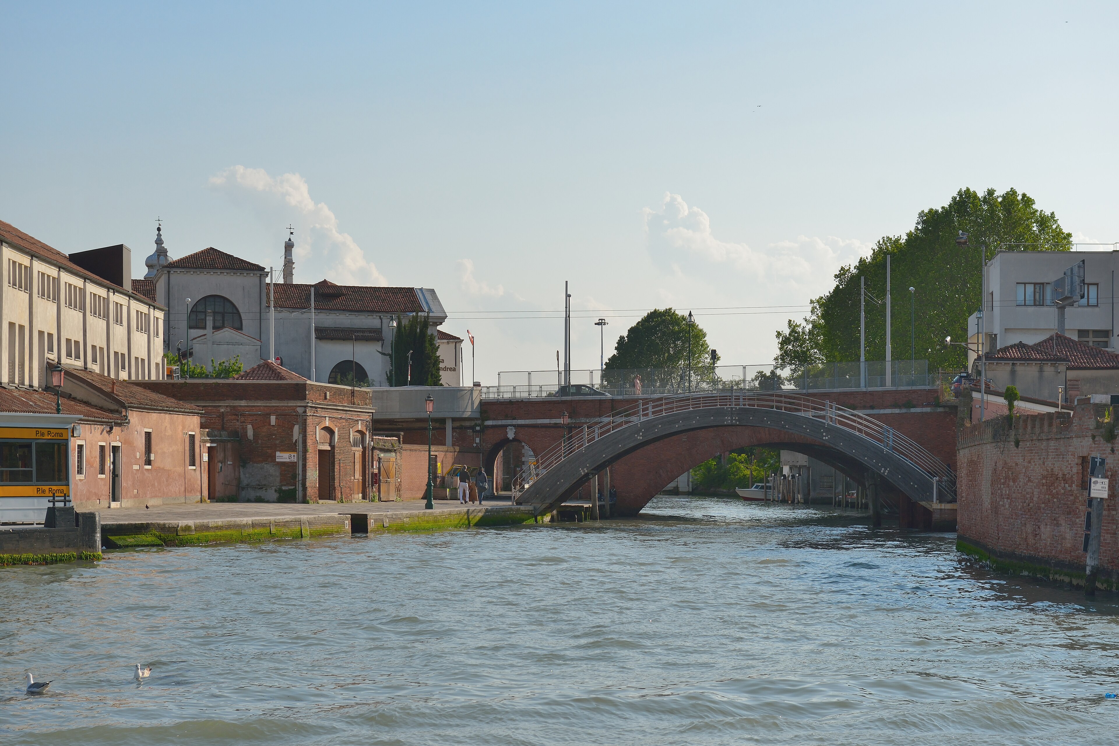 Canale di Santa Chiara between Piazzale Roma and the Grand Canal